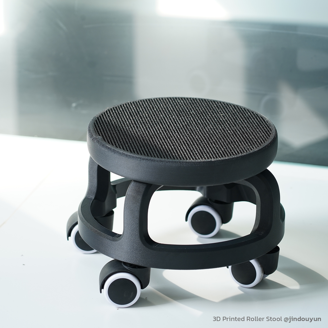 1600*1600-size：Side view of a 3D printed rolling stool on a white floor